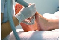 Pedicura de luxe en Estela Belleza (L-V)