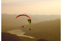 Vuelo en parapente por tierras jienenses y fotos GRATIS 
