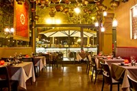 Menú ORO en el restaurante indio Rangoli para dos