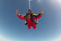 Salto en paracaídas tándem en Murcia, ¡caída desde 4.000m!