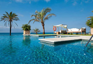 Spa de lujo en el Beach Club 5 estrellas frente al mar