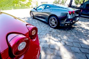 TRÍO de coches: 3 vueltas en Ferrari, Lamborghini y Porsche