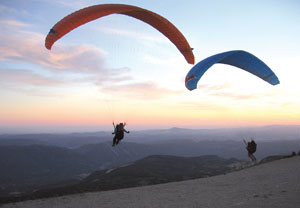 Vuelo en parapente por el Valle de Àger