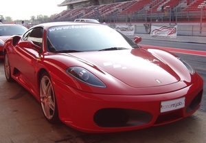 2 vueltas en Ferrari 430