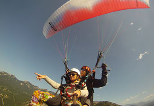 Vuelo en parapente por Berga