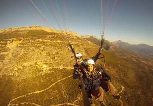 Vuelo en parapente por Àger con fotos GRATIS