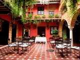 Noche con encanto en la Casona de Calderón