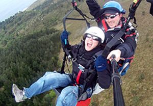 Vuelo en parapente para dos por la costa de Guipúzcoa