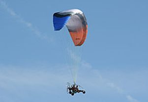 Vuelo en paratrike por el Valle del Tiétar con vídeo GRATIS