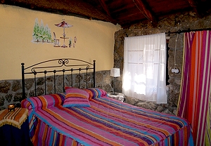 Escapada rural de dos noches en un chozo de piedra