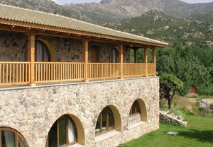 Noche con spa y cava en el Bosque Madrid Sierra