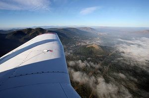 Curso de iniciación al vuelo de 3 horas en Madrid