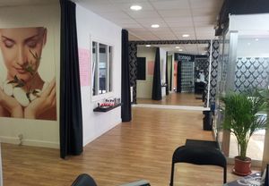 Fish spa, masaje podal y tratamiento parafina
