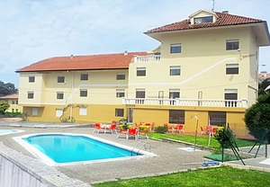Escapada 2 noches con gastronomía cántabra en Hotel Azcona