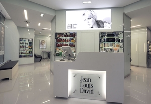 Corte de pelo o brillo en Jean Louis David en el País Vasco