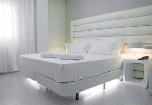 OFERTA 2x1: Escapada relax con noche de hotel y spa para 2