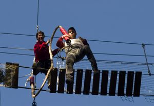 Salto Bungee Jumping y salto Puenting ¡desde 25m!