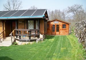 Escapada rural de 2 noches en cabañas El Ruso o en hostal