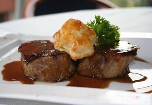 Degustación a 30 m. de altura en El Mirador de Sant Just