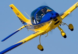 Curso de vuelo con FOTOS en Sevilla: siéntete piloto por un día