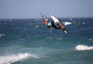 Bautismo de KiteSurf para dos en Cambrills