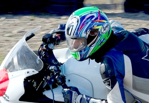 6 vueltas en moto Honda CBR 600 RR de competición