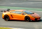 Hasta 2 vueltas en Lamborghini en circuito, ruta de 11km y drift