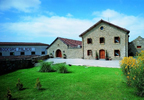 Estancia con cata en la antigua bodega Cosme Palacio 