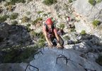 Ascenso de una vía ferrata en Valencia