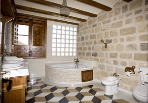 Escapada rural 2 noches con bañera hidromasaje en Casa Cavez
