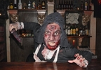 Cena terrorífica en el Castillo de las Tinieblas