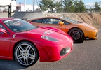 Hasta 2 vueltas en circuito y ruta de 11km con Ferrari o Lamborghini