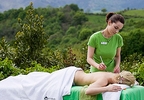 Masaje relajante corporal o tratamiento facial de chocolate (L-V)