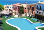 Escapada con encanto en el Pueblo Acantilado Suites 4 estrellas